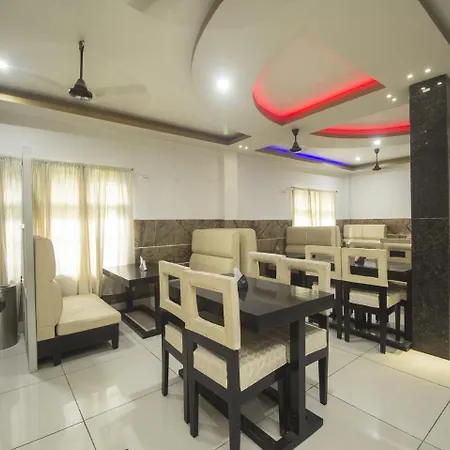 Oyo 17215 Garg Residency * Siliguri